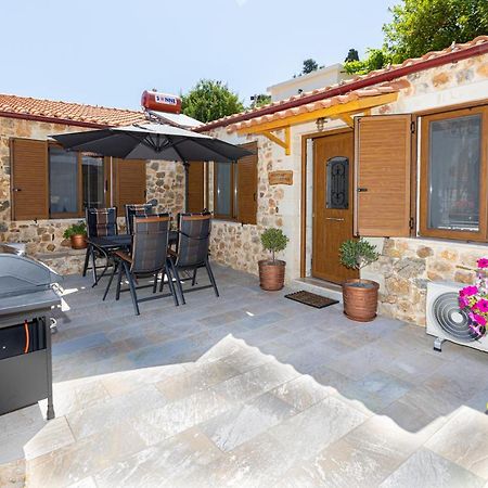 Wood And Stone Apartment Tsikalaria  Exterior foto
